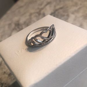 Pandora Ring • Heart Crown Ring • Size 5.2